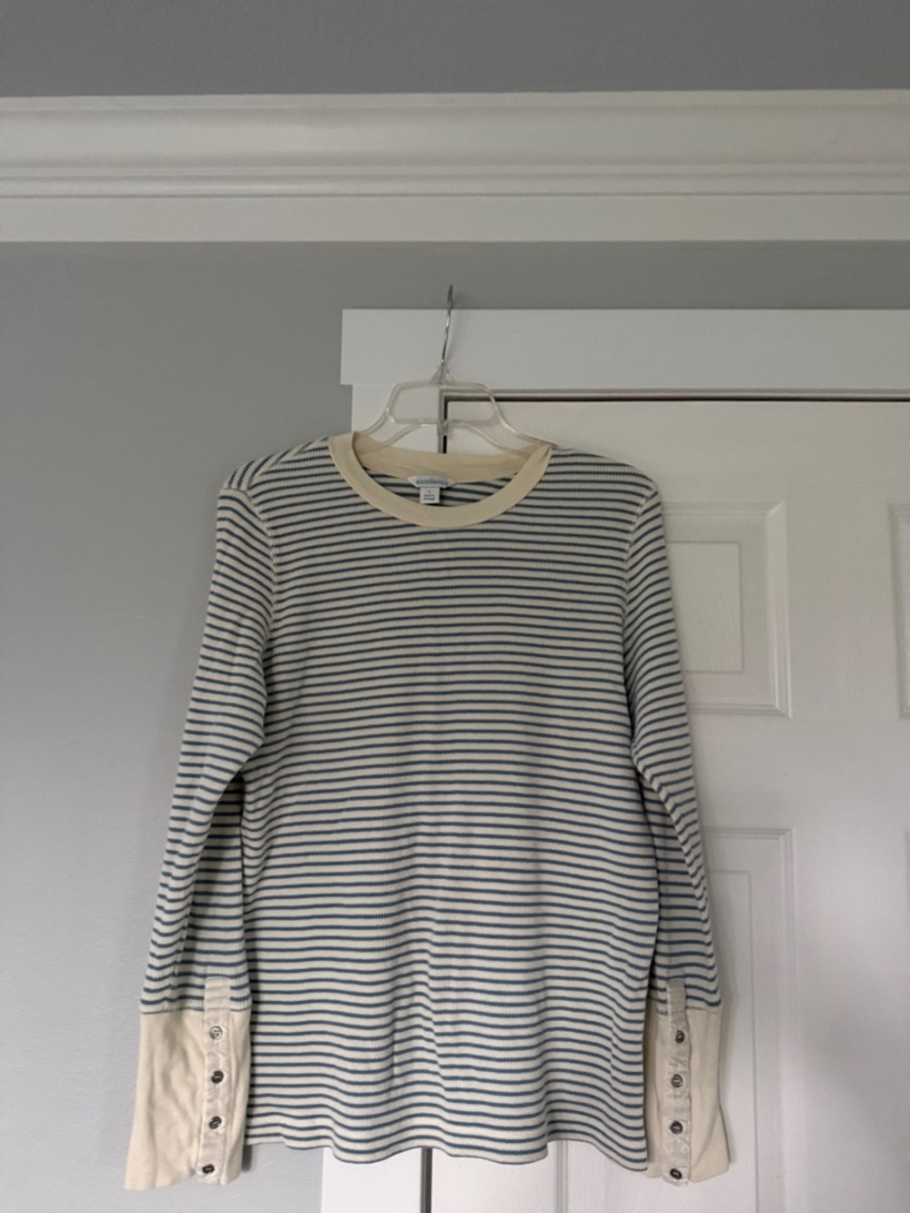 Sundance Cream Ribbed Crewneck with Blue Stripe women sizeL